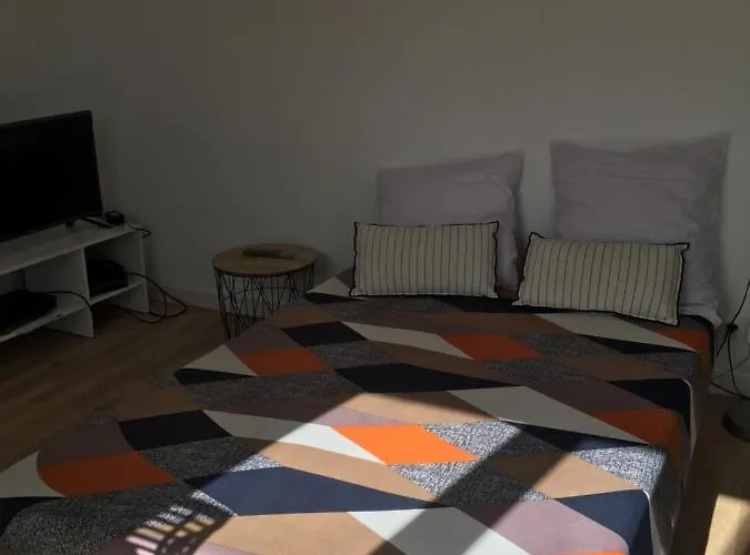 T3 Avec Parking Gratuit Sur Place A