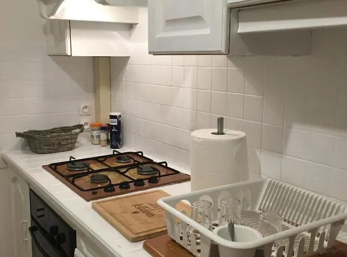 T3 Avec Parking Gratuit Sur Place A *