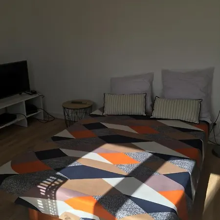 T3 Avec Parking Gratuit Sur Place A